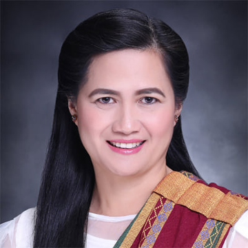 ustrcssed's tweet photo. A UST-RCSSED research team led by Asst. Prof. Gina Lontoc, Ph.D. received research grants from @UNESCOChair_UEA under the Global Challenges Research Funds (GCRF) and the Global Research Translation Awards (GRTA) to boost research on family literacy. https://t.co/LPtxodk6xw