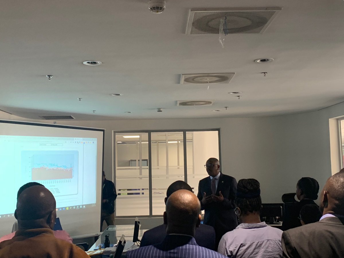 ma3lim_h's tweet photo. Happening now: @UNITAR @AU_PSD training to Member States on the use of the Continental Early Warning System. #CPEWD head of division speaks on the emerging threats to peace and security in #Africa https://t.co/Plo7kdEQuT