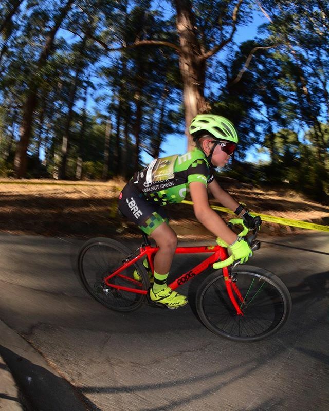 davidaverybikes's tweet photo. Cross Infestation 📸 by @bikebaha .
.
.

#CBRE
#Livermorecyclery
#ToyotaWC
#Diablovalleypoolservicerepair
#CLCalamo
#Hermanmiller
#Stagescycling
#theprobar
#CBREracingjuniors
#elniñodavid
#morekidsonbikes
#coyotepoint
#cxinfestation https://t.co/nLLqWPDc9k https://t.co/aQLvEC5OCO