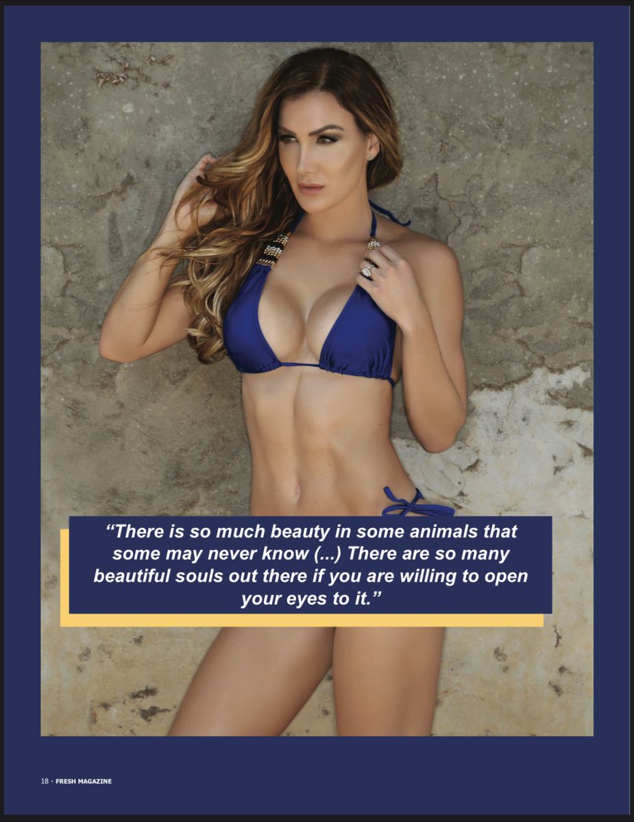 pamelajeannoble's tweet photo. Super excited to be in the new fall issue of Fresh Magazine that just hit newsstands! Such an honor to be apart of their beautiful souls feature! 💕 thank you so much #freshmagazine
Hair @Hairdreams
Lashes @amyjunelashes
Skincare @DrunkElephantL
@ztprtweets https://t.co/BOxs6h5PDq