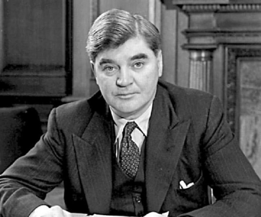 AntonyTiernan's tweet image. On this day in 1946, Aneurin Bevan’s National Health Service Act received Royal Assent paving the way for the NHS to launch on 5 July 1948 #TeamNHS