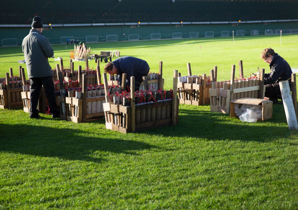 We are delighted to announce our postponed Charity Fireworks display will now be held on Sunday 17th November, 7pm, on the Rec. 

Existing tickets will be valid and will also be back on sale this morning from Bath Building Society branches, Bath Box Office, and online.