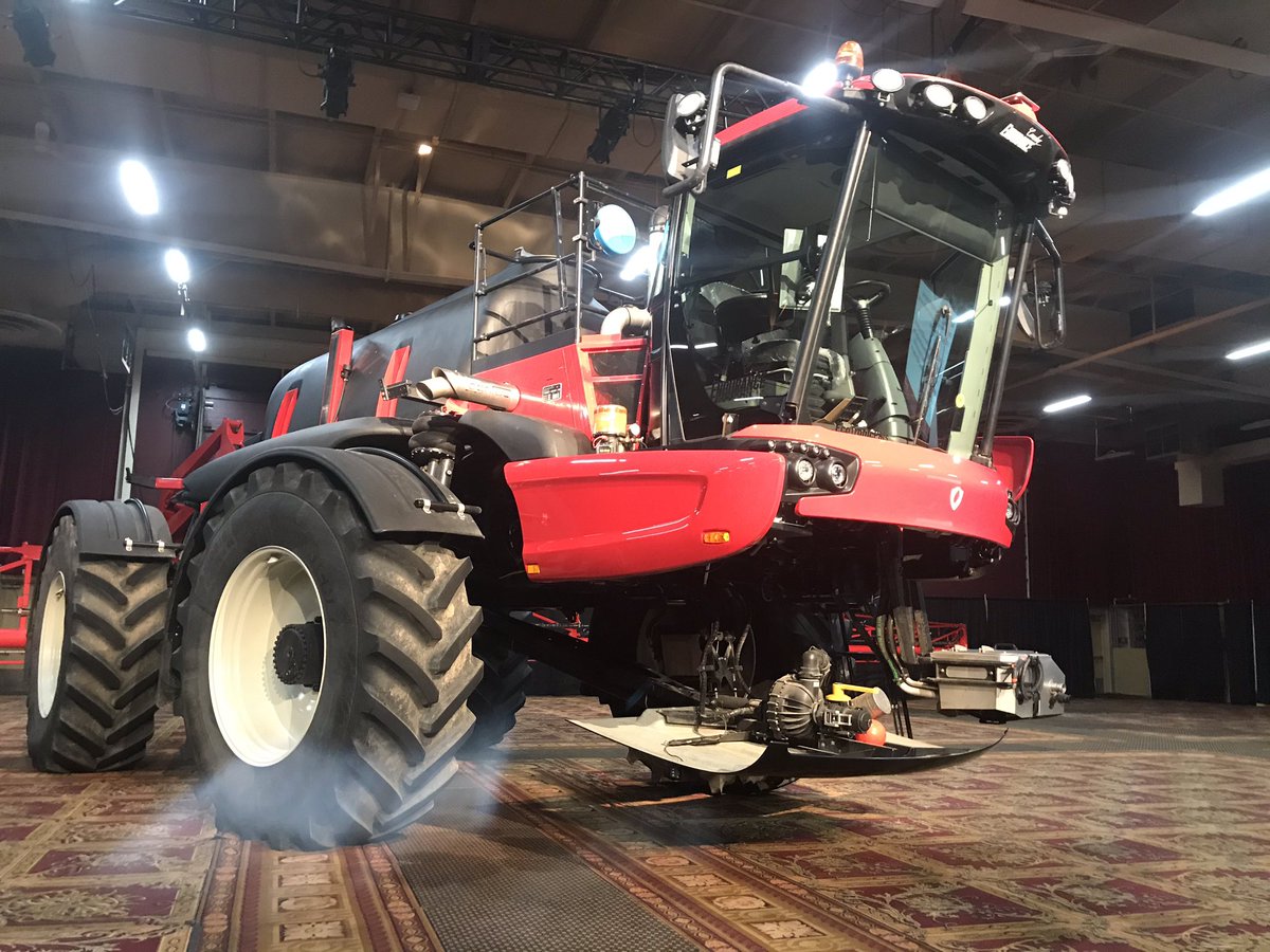 PBenetreau's tweet photo. Thank you to @RSaik, @Agrifac speakers and all our guests for a successful 1st @Agrifac VIP event. Great turnout and very inspiring presentations on the future of #needfarming. https://t.co/QIj2NV0thO