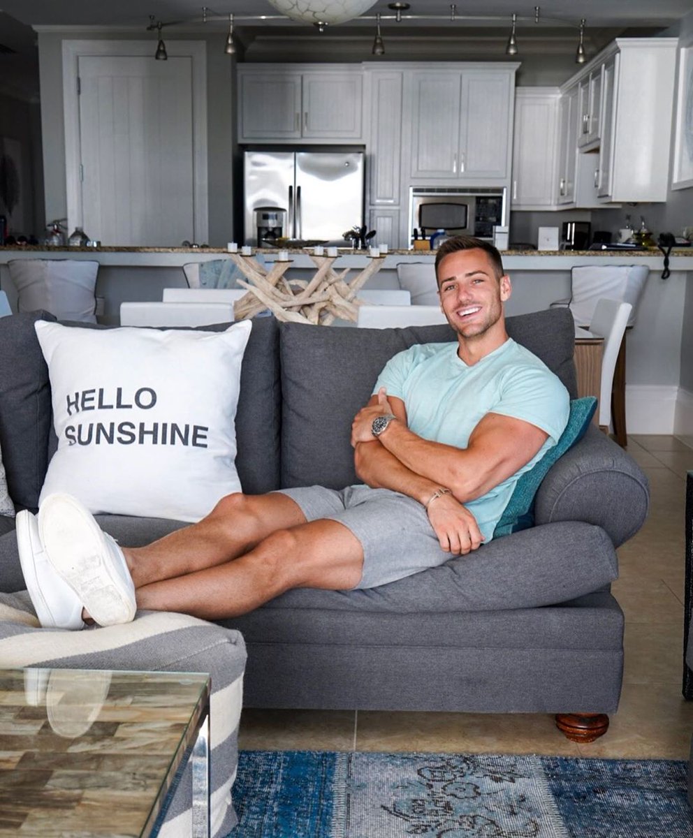 FlywithCaptain's tweet image. hello sunshine