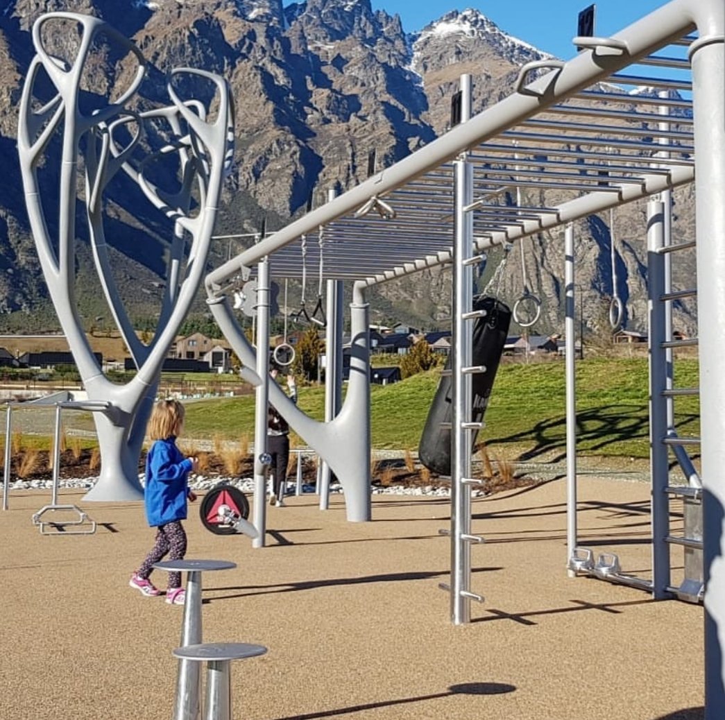 PlaytopN's tweet photo. Great seeing #PlaytopNZ Safer Surfacing keeping kiwis safe.  
Playtop installed here at Hanley's Farm #Queenstown outdoor fitness station. Colour #nikegrind sand

https://t.co/Co31Wj5319
https://t.co/rL1DK7N9TC

0800752986
andy@playtop.co.nz
#nikegrind https://t.co/P9B0qvkJbg