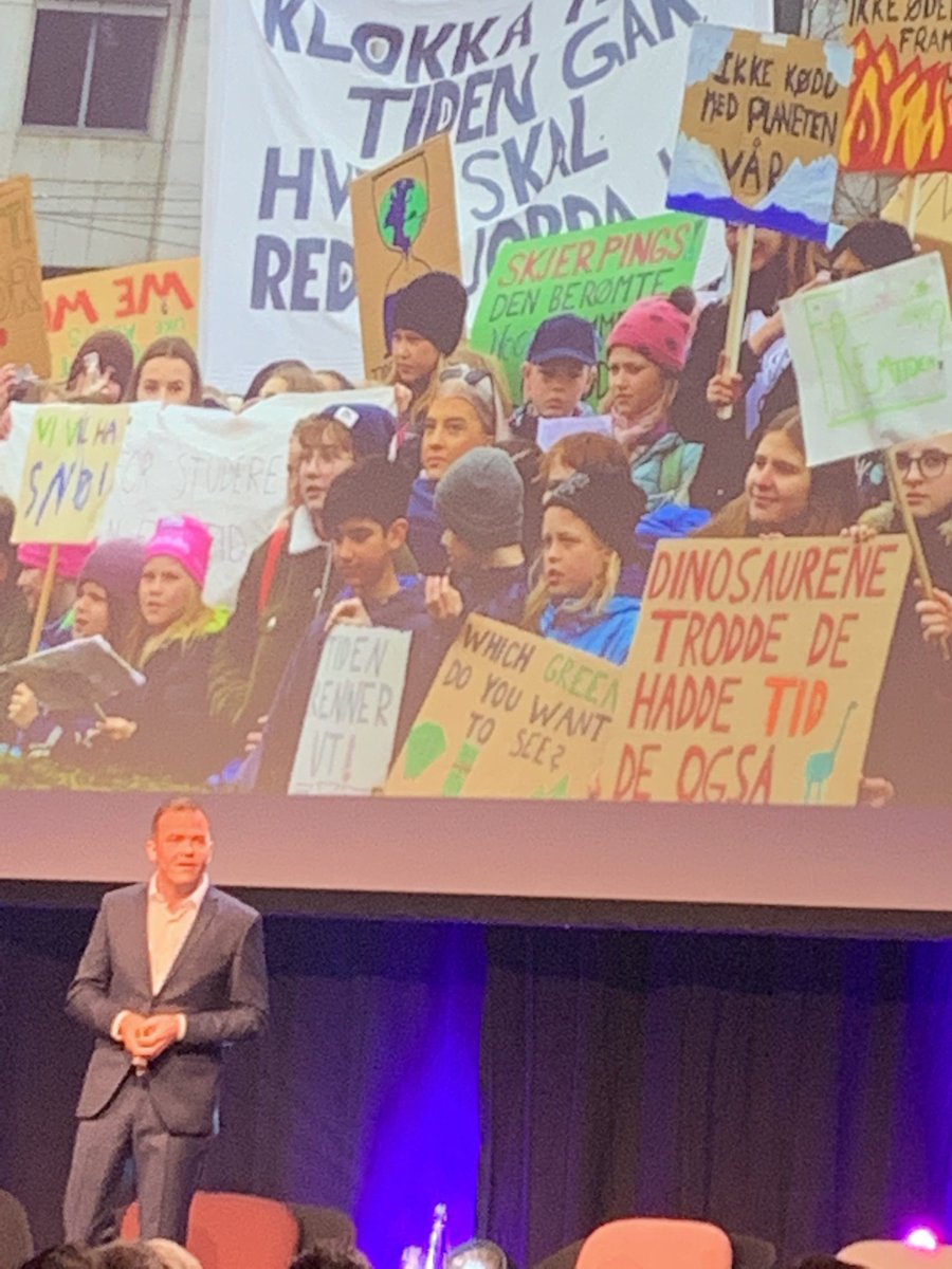 #Zerokonferansen ⁦<a href="/mariusholm/">Marius Holm</a>⁩ åpner med pisk til politikerne...