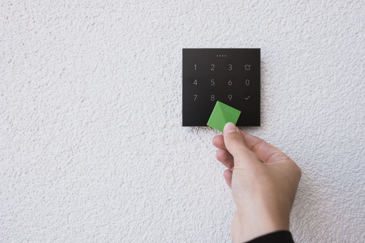 prwgroup's tweet image. Did you know we install @Loxone home automation products?

#Loxone #CreateAutomation

#PRWGroupLTD
————————————————
#Electrical #Electrician #Technician #Technical #SmartHome #SmartHomes #ElectricianLife #ElectriciansNotebook #UK #Electricity #London #Bristol #Bath #SouthWest