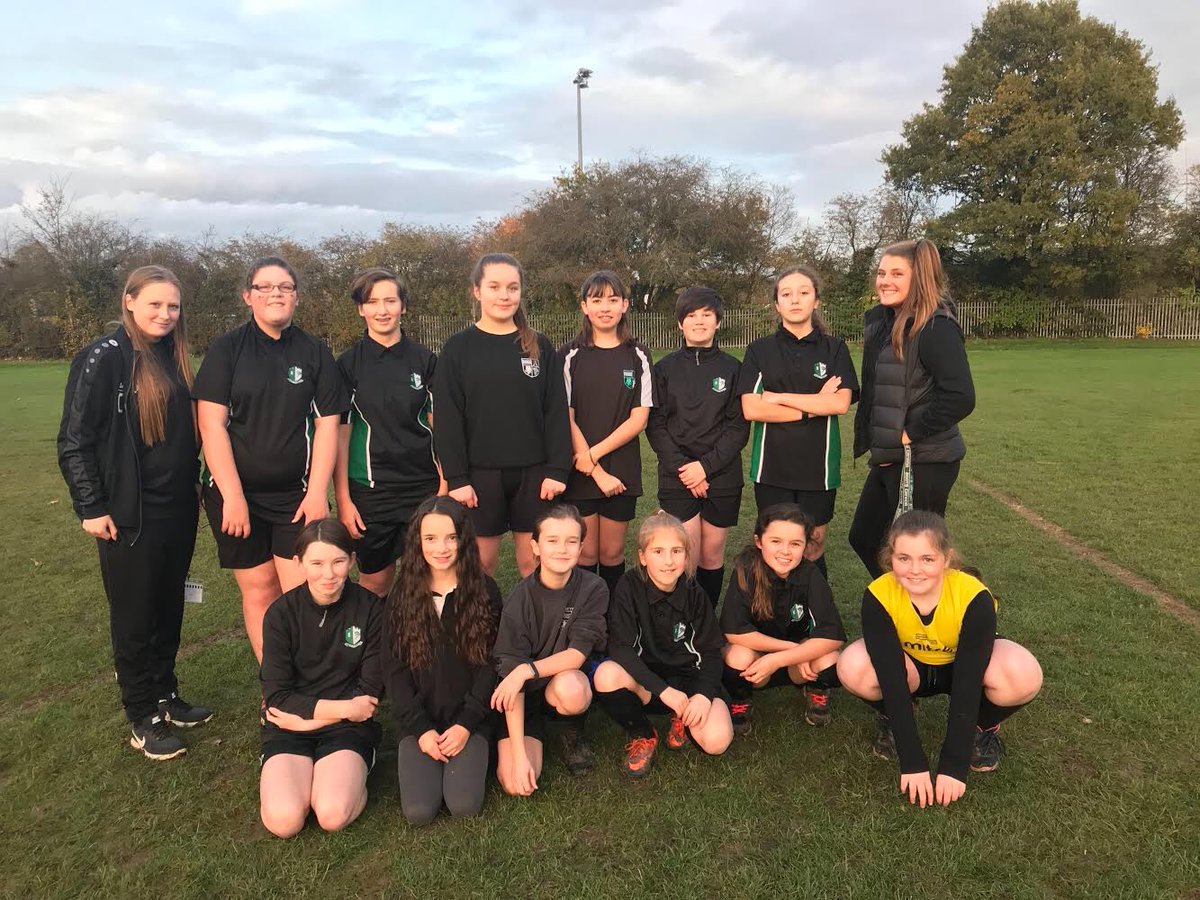 AdeyfieldPE's tweet photo. Come rain, sun, mud or rainbows Girls clubs in PE are still on!! #term2begins
The dedication from our staff & students is amazing! Such great commitment even when the weather is cold and miserable!! 👍🏻🌈❄️🌨 https://t.co/B0a63iT3vk