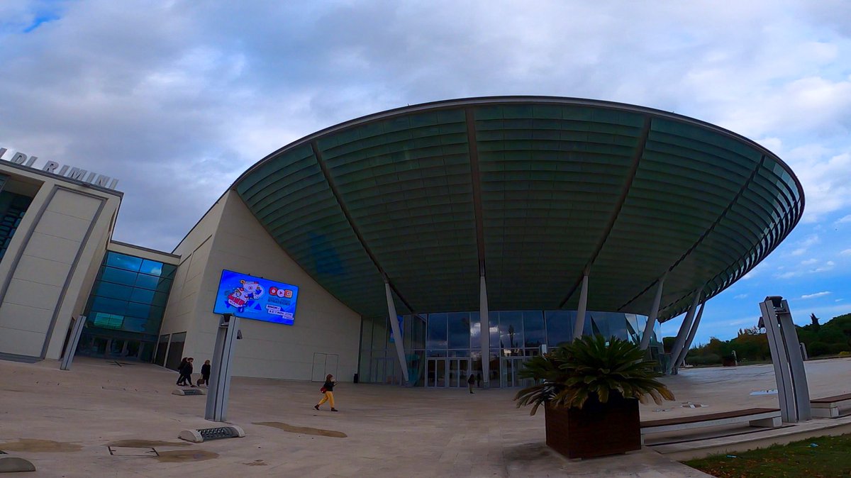 Carichissimi per questa prima giornata al <a href="/TheSMStrategies/">TheSMStrategies</a> 💪🏼

#IUSVEsocialTEAM #iusve #SMStrategies #socialmedia #Rimini