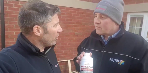 AzpectsLtd's tweet image. Using #EASY4Rust to clear rust marks from granite ℹ️
Jeff Azpects​ talked Johnyboy from #LandscapingSurvival through the process 👍⬇️ 
azpects.co.uk/azpects-news/7…
#EASYCare #Rust #RustRemoval  #Granite #Paving #IronOxide