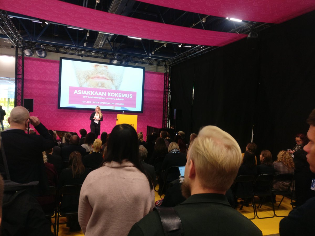 Retail2019's tweet photo. Tapahtuman yksi teemoista on Customer Insight, jonka kautta keskitytään erityisesti asiakkaan ymmärtämiseen ja asiakaskokemukseen. Aiheesta paljon seminaareissa, keskustelutilaisuuksissa ja yritysten pisteillä. Olemme auki tänään klo 17 asti. Tervetuloa! https://t.co/5czg4bbJqp