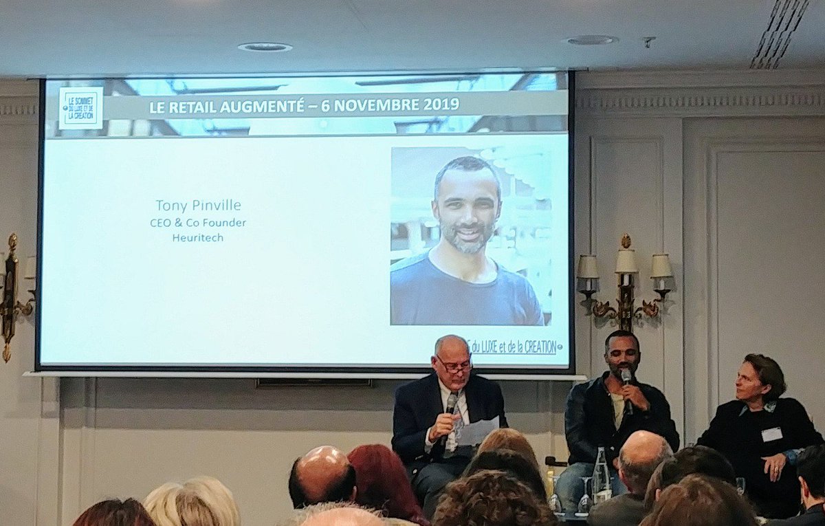 SMIScPo's tweet photo. L' #IA au service d'un #marketing qui met le consommateur au centre et de la compréhension de ses attentes. @tpinville et @CeliaPoncelin de #heuritech enseignent un cours sur l'intelligence artificielle en master #marketing https://t.co/q25u0ThoeG