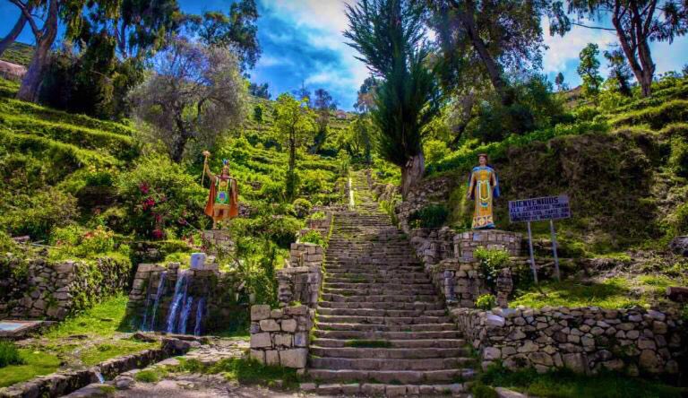 CronicoViajero's tweet image. [⚠️NUEVO POST⚠️] Cómo llegar a la Isla del Sol desde Copacabana. ¡¡No te pierdas el gran paraíso del Titicaca!! ☀️🇧🇴⛵️ cronicoviajero.com/como-ir-isla-d…