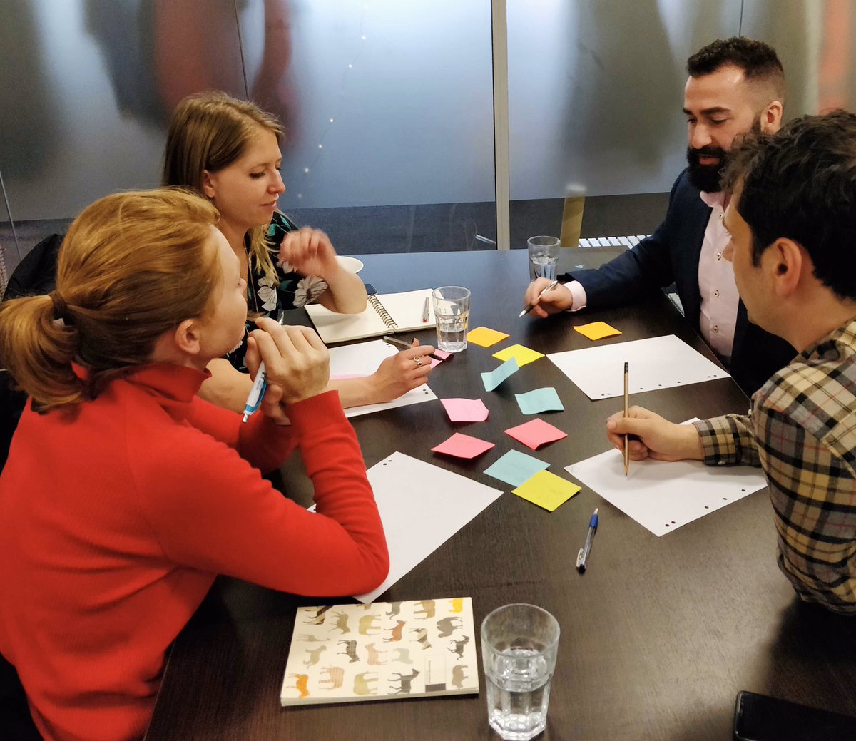 Another great Design Play this evening as a part of the awesome <a href="/MODWellington/">MOD Wellington</a> week. Thanks to the friendly folks at <a href="/DevAcademyNZ/">Dev Academy Aotearoa</a> for hosting us in their super cool space.  Design Challenge: What would Pet Friendly Public Transport look like to you?