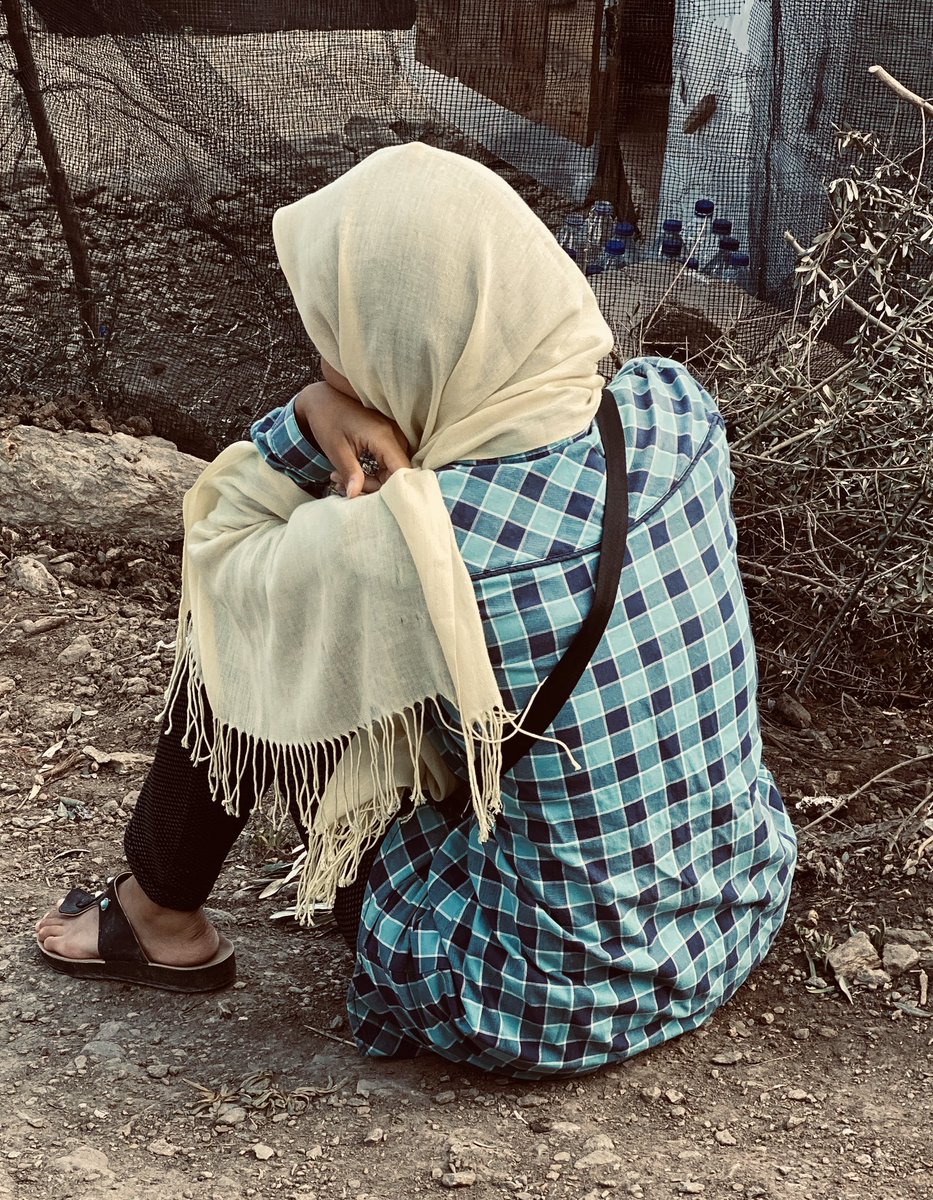 _RippleEffect's tweet image. No FAKE news here ... this is life inside a refugee camp ... conditions are grim, only the power of hope gets them through. This CAMP was built originally to hold a maximum of 3000 - currently housing 15,000 people ... go figure!