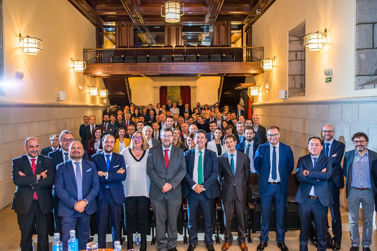 agacose's tweet photo. El pasado 30 de octubre celebramos nuestro congreso anual, reuniendo a más de 100 personas entre socios y representantes de compañías. Os dejamos algunas imágenes de la jornada. 

#Agacose #Sanos #SoyCorredorDeSeguros #CIAC #Surne #SantaLucia #Fecor #Aunna https://t.co/SJGT2tSssK