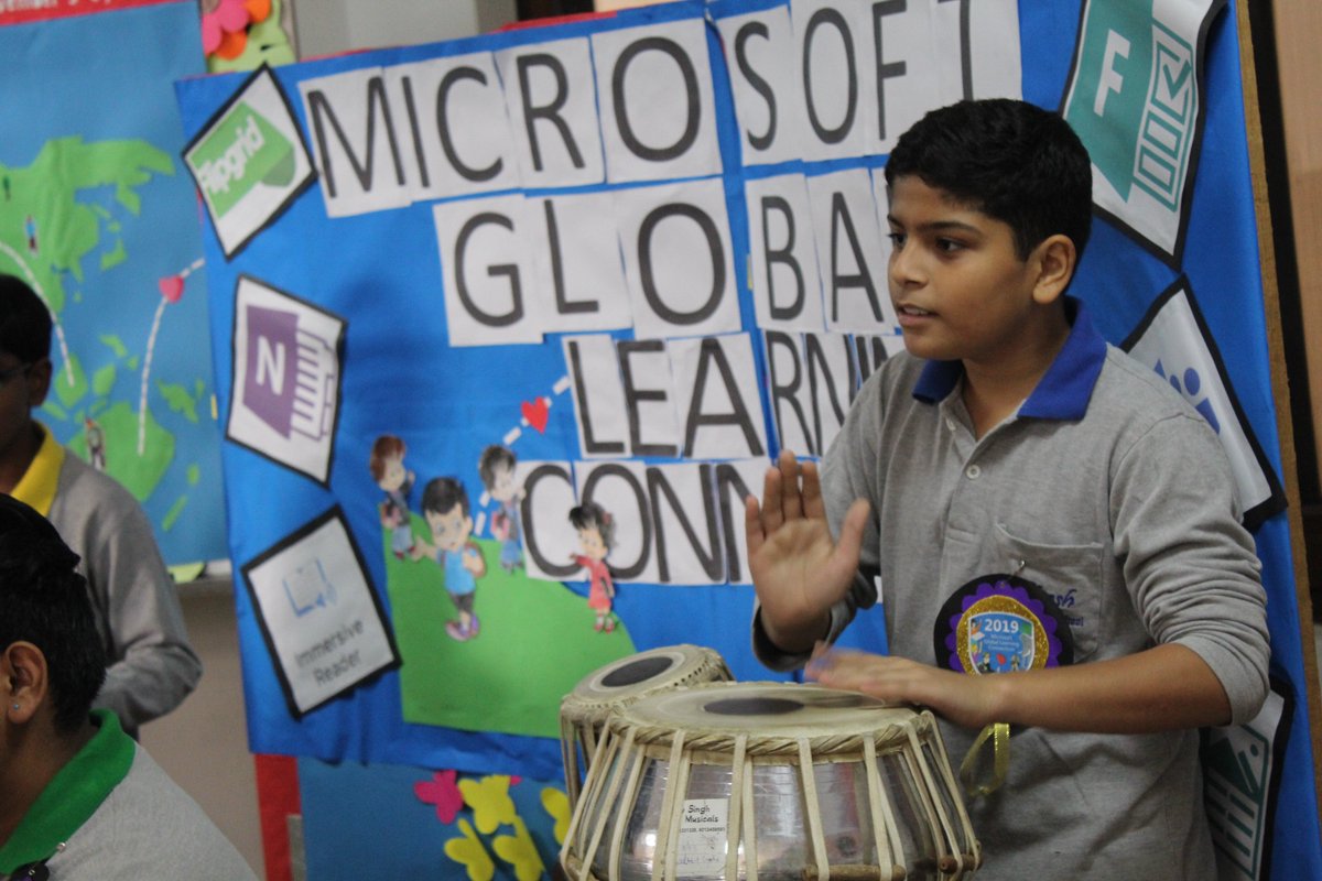 Vaibhavajanta's tweet image. &quot;Traversed the most interesting miles!!!&quot; Sharing some reminiscences of the only school in India @SchoolAjanta &apos;s amazingly engaging and informative skype session today with the legend of @MicrosoftEDU , @AnthonySalcito . #MicrosoftGlobalLearningConnection .