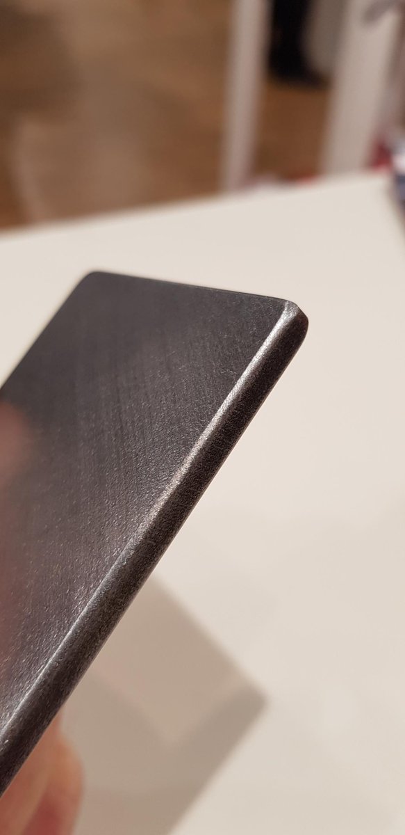 Ellesco1's tweet image. This is what Timesavers calls "deburred and radiussed". BlechExpo stand 1803, 42-series Abrasive Belt + Rotary Brush

#timesavers #ellesco #deburring #edgeradiussing #grinding #graining #brushing #finishing