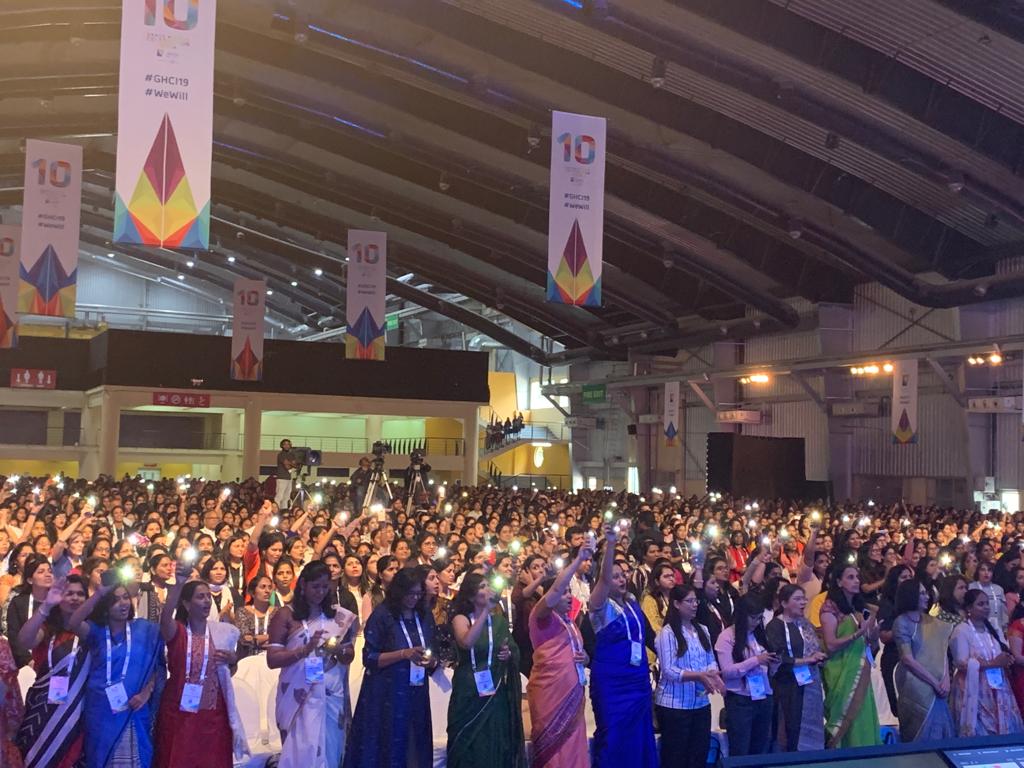 AnitaBorg_India's tweet photo. #WomenInTech rise up and wave the light for #WeWill anthem at #GHCI19. 

#10YearsOfGHCI https://t.co/egpieCwyBi