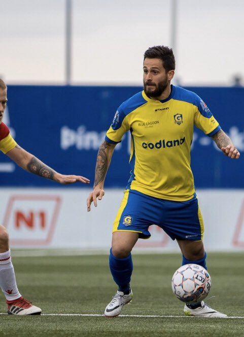 sitoseoane's tweet photo. Looking into next season like 👀 P91,11 A seguir trabajando #offseason #working #spain #futbol #soccer #coruña #gallego #believe #motivado #focus #iceland #grindavik #pepsi #bluelagooniceland #codland #stanno https://t.co/GZmfRooukN