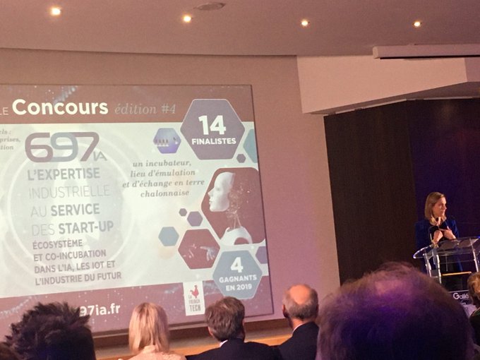 Agnès Pannier-Runacher  invitée d’honneur hier soir aux #awards .⁦ Des startups industrielles prometteuses <a href="/697IA/">697IA</a>
⁩avec le soutien de Groupe #Galile.  Des pistes hyper pertinentes pour l’#Industrie4.0
