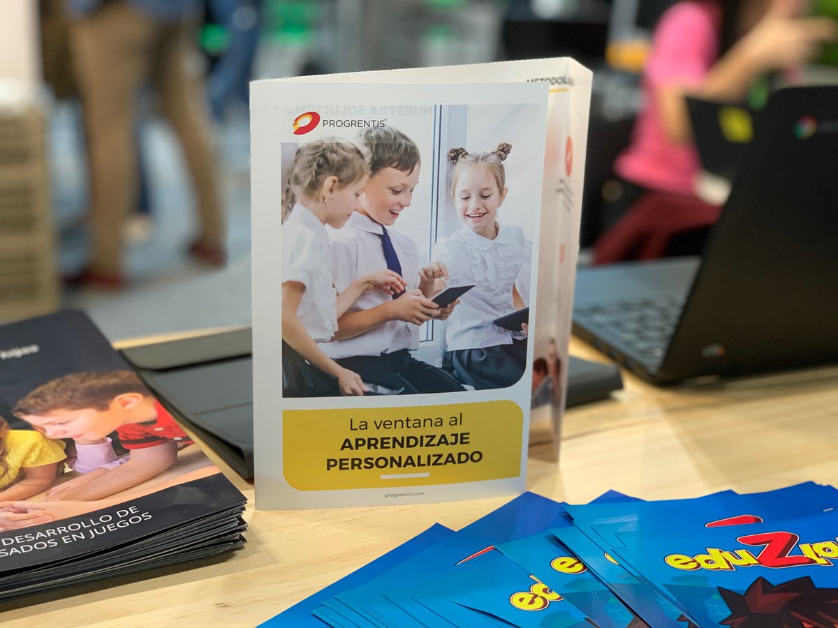 EIMlearning's tweet photo. Ayer tuvimos una excelente primera jornada en #SIMOEDU2019 de la mano de nuestros compañeros de @EdInnoEcosystem. 🤩
Muchos centros y organizaciones de todo España pasaron por nuestro panel a contar sus experiencias. 😎
@SIMOEDU_ #EIMlearning #Progrentis #Accelium #Kpaces https://t.co/0daBhTy4QB
