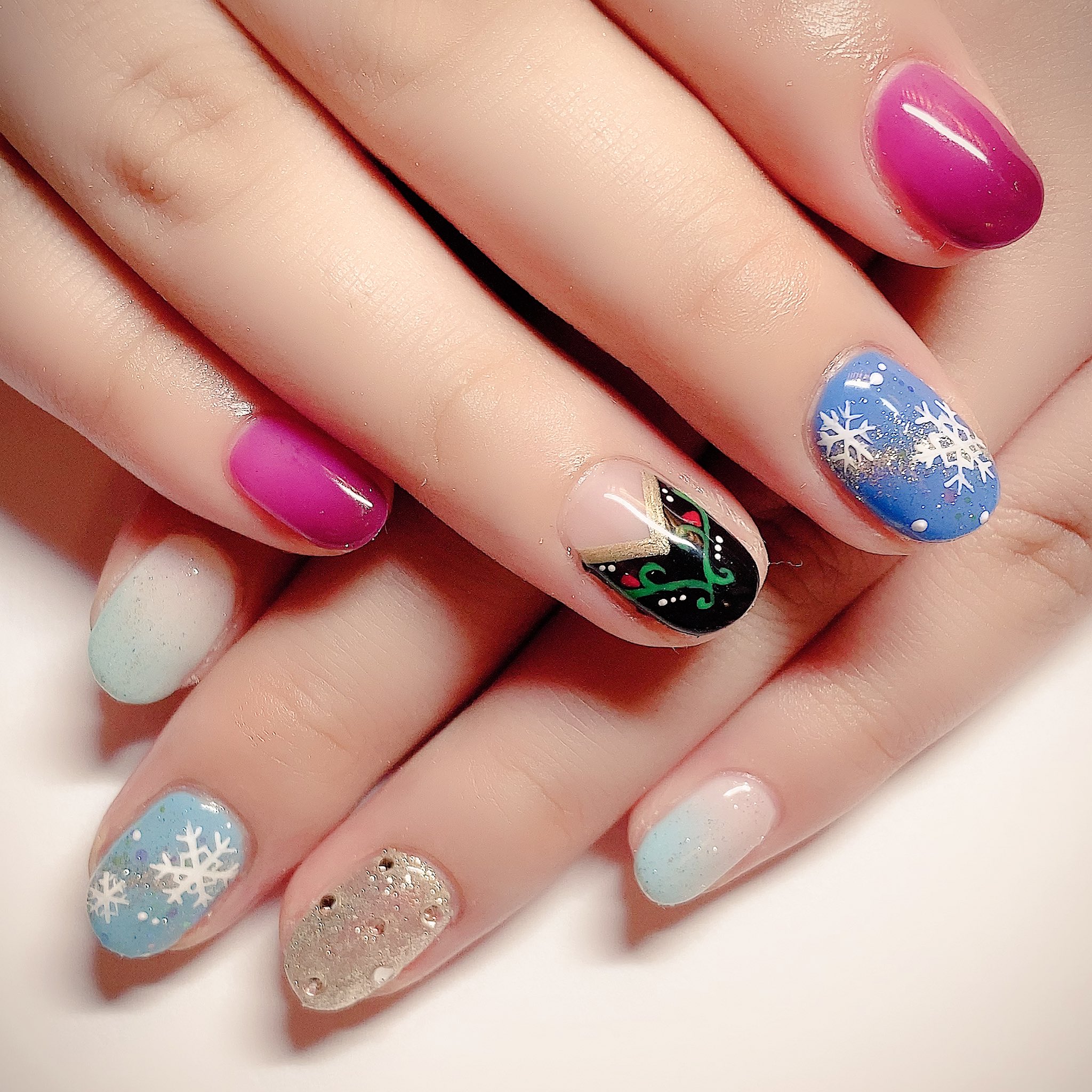 Koririo Nail Auf Twitter ご来店ありがとうございました エルサとアナのモチーフネイル ちょっと早めの冬ネイル 痛ネイル 痛くない痛ネイル ディズニーネイル アナと雪の女王2 T Co Cfzb7z1cmz Twitter