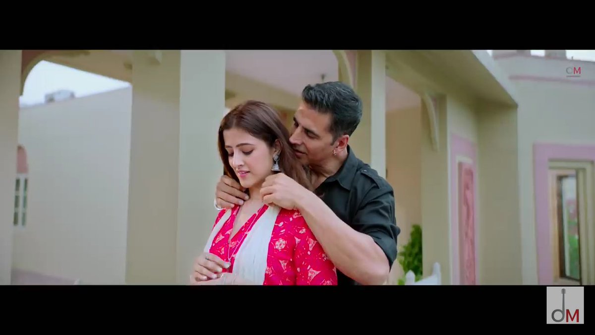 mr_perfectAvi's tweet photo. मैं किसी और का हूँ #Filhall 😍😍😍 
Kyaaaa Lines Hai 🔥🔥🔥🔥 
Can't Wait Now 
#Filhall 
#FilhallTeaser 
#FilhallPoster 
#Filhaal  
#Akshaykumar 
#NupurSanon 
@akshaykumar @NupurSanon @BPraak https://t.co/lV1VB1qrPj