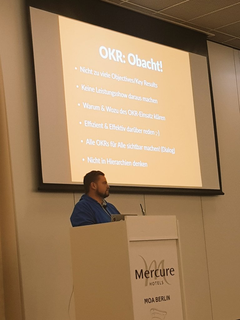 "Alle Ziele des Unternehmens sollten jederzeit für alle transparent sein" <a href="/BjoernSchotte/">Björn Schotte </a> über OKRs &amp; Ziele im Agilen #ma2019aha