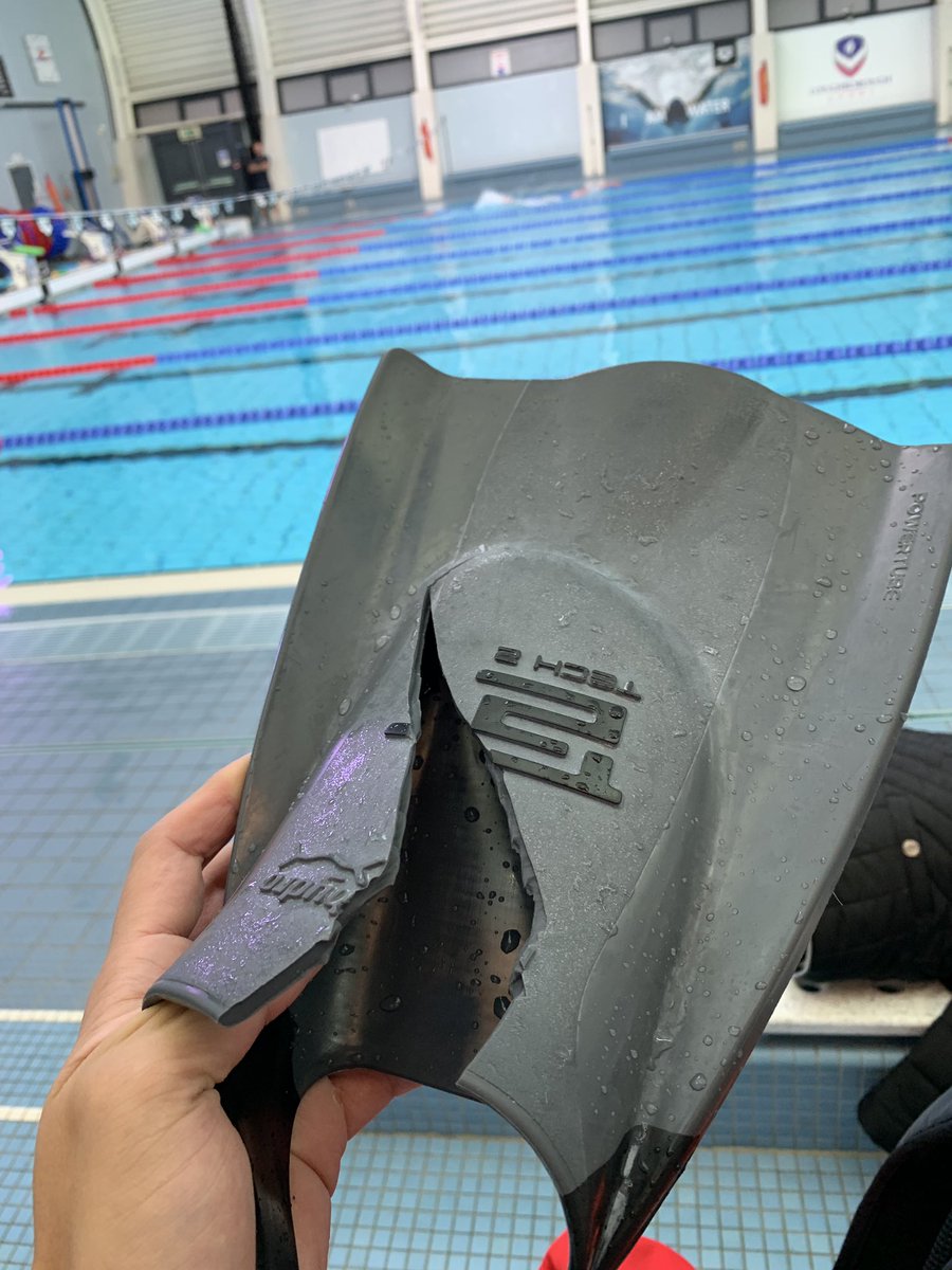 edwardbaxter98's tweet image. 6th pair of fins this year 🙃🙃 #Hydro #Tech2