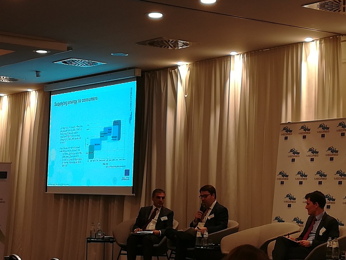 AMWAJAlliance's tweet photo. Stamattina durante #MEDREGforum #LaurentThery Direttore @GRTgaz ci parla delle interazioni tra #rinnovabili e #gas, due #fonti protagoniste della #transizioneenergetica nel #Mediterraneo. @UfMSecretariat @ISMed_CNR @limesonline @IEMed_ https://t.co/oYViO5V58k