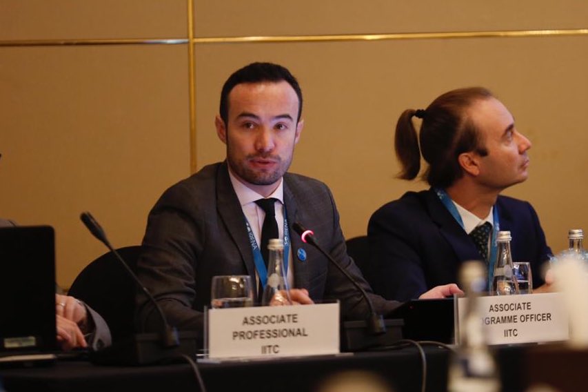 “A shift towards cleaner #shipping will require changes to port terminal infrastructure &amp; operational equipment. In 10 years as the cost of #renewables and electrolyzers come down, so will the cost of #hydrogen — we need to be ready.”—<a href="/IRENA/">IRENA</a>’s Gabriel Castellanos #IRENAcouncil