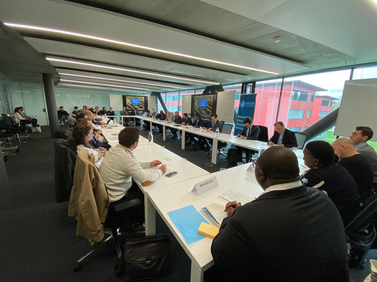Starting now at <a href="/TheGCSP/">The GCSP</a> &amp; @GenevaPeaceWeek!

With <a href="/conflictarm/">CAR</a> and Pathfinders, we are discussing good practices on effective WAM policies and practices developed by conflict-affected States. #GPW19

📅 Conference Room 2, 5th floor Maison de la Paix, Petal 4, 11:15 - 12:00