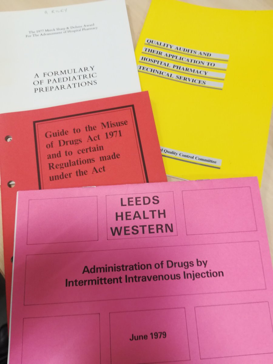 Dr Andy Lowey (@loweyandy) on Twitter photo Aseptics have been having a tidy out....
"Did you write these, boss? ๐ค"
"No, Emily, I didn't write that 1976 Paediatric Formulary from INSIDE THE WOMB"
The cheek ๐.
(This week we welcome apprentices born in 2002. Gulp).
#REALCPD <a href="/emsmith8/">emily smith</a> @cdawsonLTHT Aseptics have been having a tidy out....
"Did you write these, boss? ๐ค"
"No, Emily, I didn't write that 1976 Paediatric Formulary from INSIDE THE WOMB"
The cheek ๐.
(This week we welcome apprentices born in 2002. Gulp).
#REALCPD <a href="/emsmith8/">emily smith</a> @cdawsonLTHT