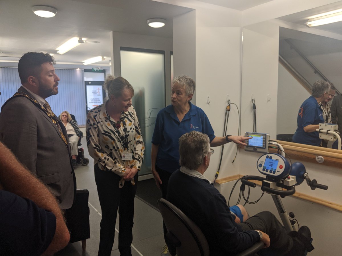 Massive thanks to the Mayor of Bridgend @sbaldwin73  for coming to visit the NPW clinic on Monday. 

Always exciting to show people what we do in the clinic and demo the equipment.

And huge thank you's to our fab clients who joined us. Thoroughly enjoyed by all 🧁🍰🍬
