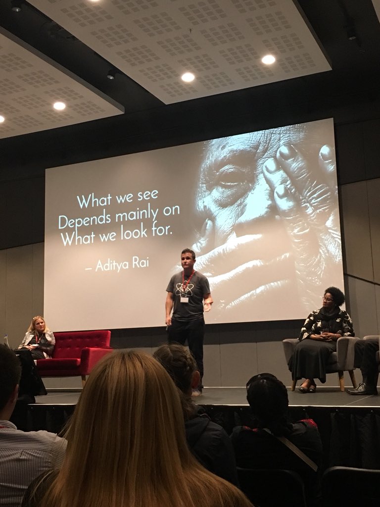 “Society have created theses boxes that people must fit in to and if you don’t fit in one then you have to continuously justify yourself” Amazing Talk on Diversity in Emergency Medicine by Kaleb Lachenicht. #EMSSA2019 #AFEM @Callum__Swift @jimhealy9