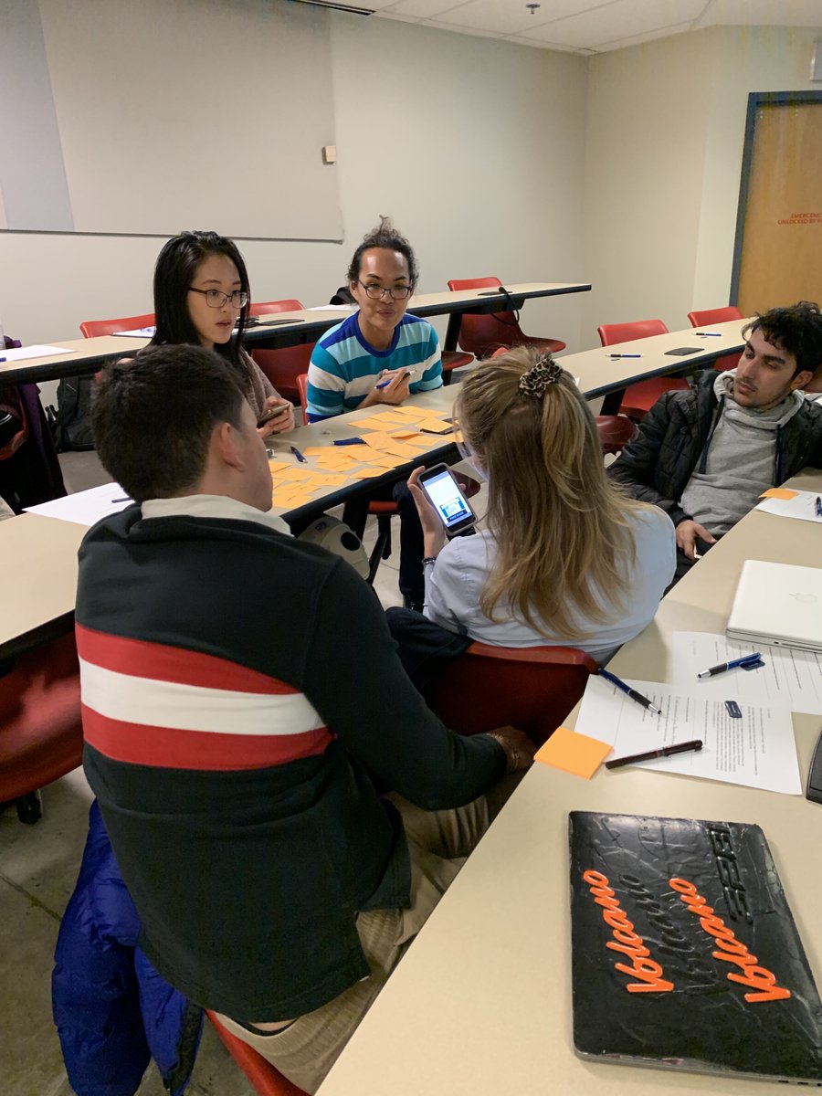 AgorizeAmericas's tweet photo. Students of @RyersonU were very engaged yesterday during our design thinking workshop for the #ThalesTechChallenge with @ThalesCanada! @ThalesAerospace @thalesemploi @thalessecurity @TheRealRyersonU  @TedRogersBCH https://t.co/33Uk14gjzE