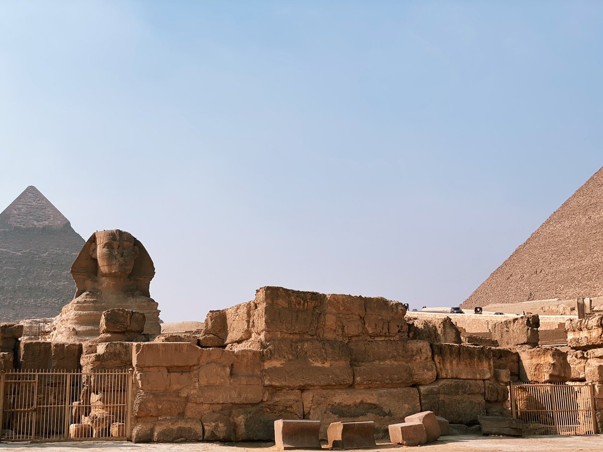 AustinCWilliams's tweet photo. Fulfilled a life-long dream today!!
One of the coolest experiences I’ve ever had! 🗺
#Egypt #TheGreatPyramids #Giza https://t.co/o39CJRrJye