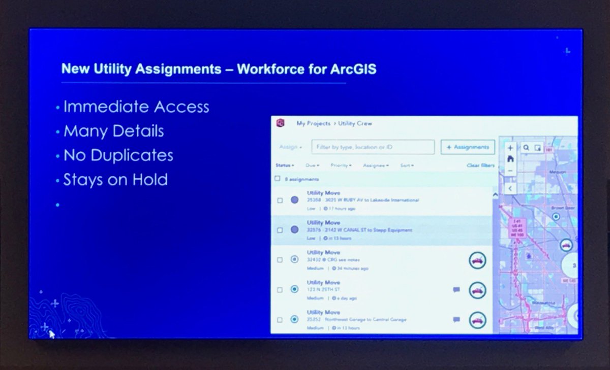 GIS_Bandit's tweet photo. .@cityofmilwaukee leveraged #Workforce for #ArcGIS to replace several #PublicWorks paper-based workflows - @EWUG plenary session
#Milwaukee #Wisconsin #EWUG #mobile #GIS #govtech #esri #TheScienceOfWhere #GIS #mapping #maps @Esri https://t.co/TLJfMbS43r