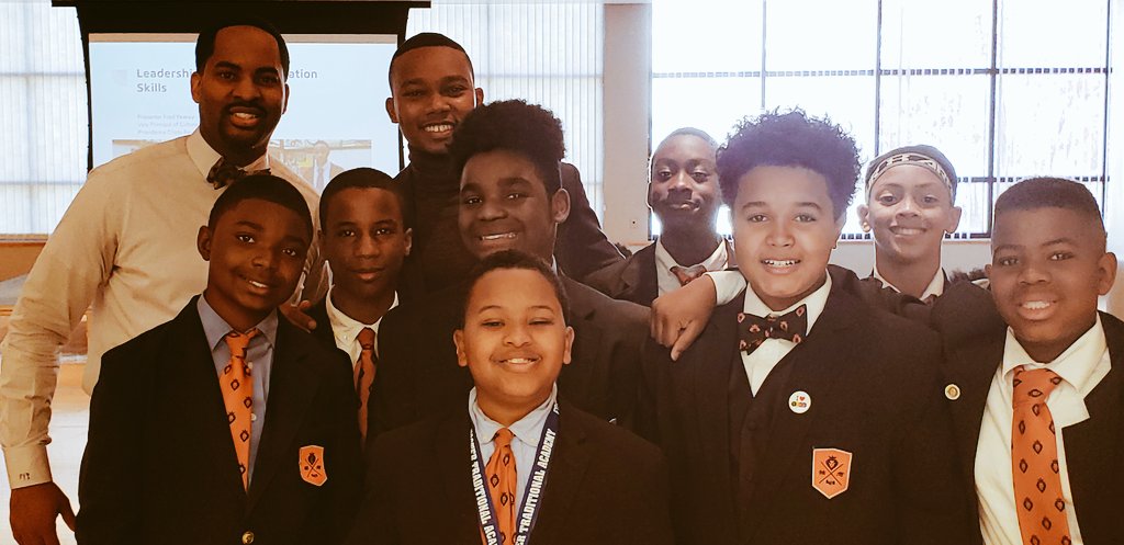 OSP_KYSU's tweet photo. Investments from current Mr. KSU @michaelweaver__ and alum @FreddyB82. @KyStateU STEM Conference 2019 https://t.co/kWwphzmqzZ