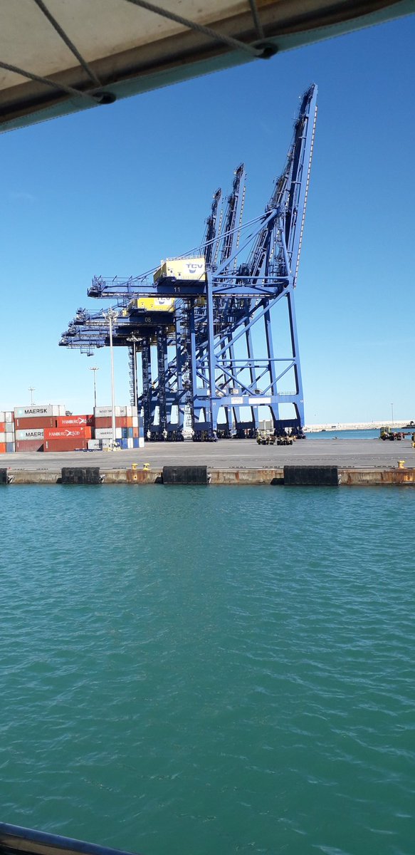 jonbloomfield2's tweet photo. @PortsLoop #Valencia Visiting one of Europe's largest ports, the size of the task to de-carbonise threatens to overwhelm. Huge challenges ahead for European Green Deal and networks like @ClimateKIC and #TIPConf2019. Can we all rise to the challenge? https://t.co/UsOFheYKuA