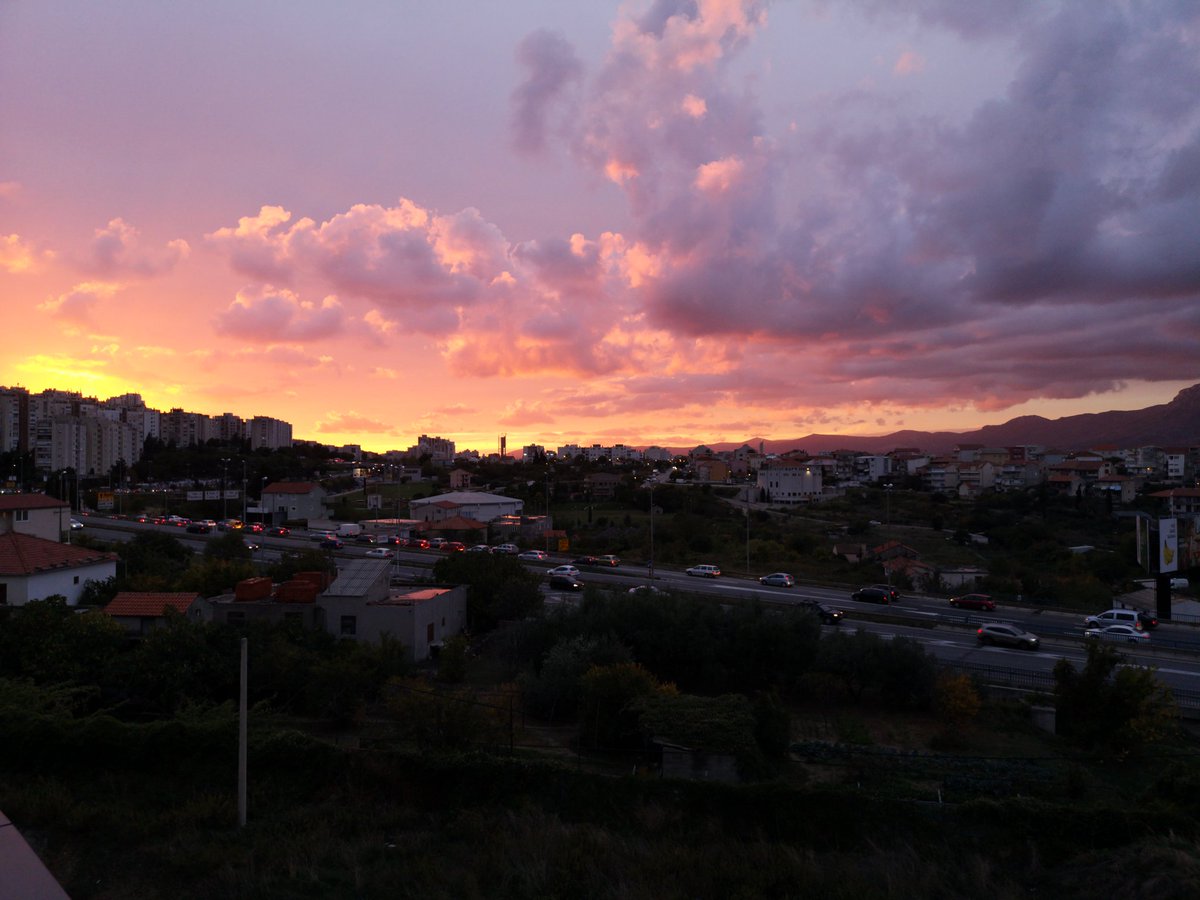 spikerbm70's tweet image. #Spalato #Split upravo.