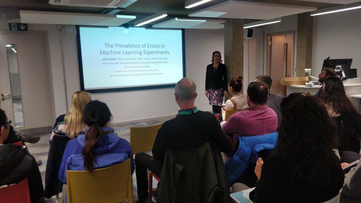 BSELBrunel's tweet photo. (2/4) @ly1388 started us of with a great talk on The Prevalence of Errors in Machine Learning Experiments @BrunelCompSci #seminar #seminartalk #machinelearning https://t.co/SpoGuLP9n1