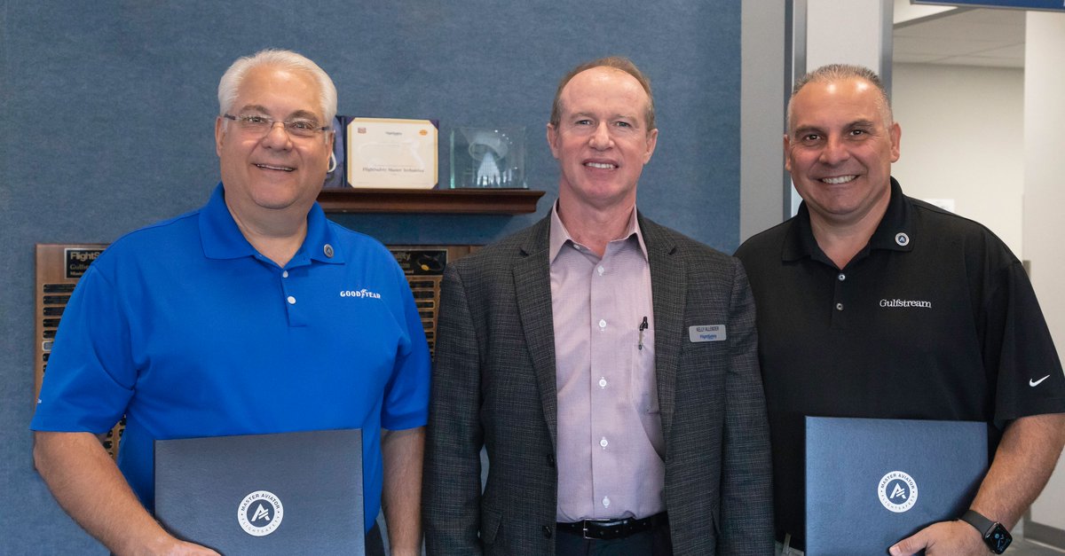 FlightSafetyInt's tweet photo. Please join us in congratulating John Catena and Chris Starkweather for earning the #MasterAviator Award in the #Gulfstream G550 program at our Dallas North Learning Center. https://t.co/w9pXVwWsIS