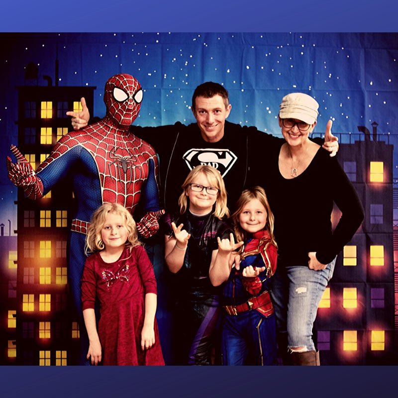 NewHorizonNY's tweet photo. Spidey wants to thank you all for coming to our first annual FUNTACULAR and taking pictures with him! Mark your calendars for next year and check out all the photos of the fun on our page. Happy swingin’!
#spiderman #funtacular #newhorizon https://t.co/23NPPuDtnV
