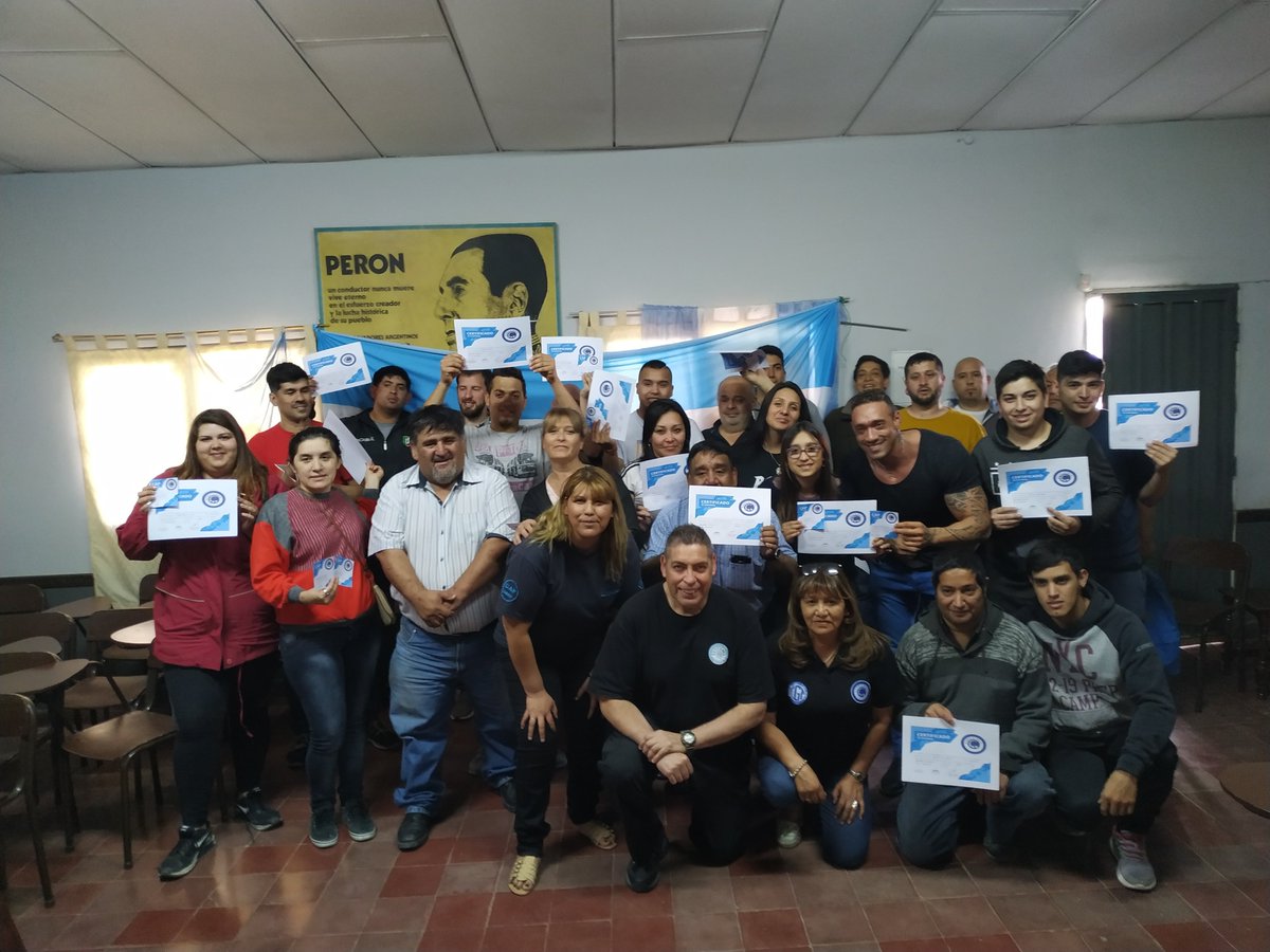 SutcapraOk's tweet photo. Realizamos tres nuevas jornadas de capacitación en control de admisión y permanencia en #Chubut: Puerto Madryn, Comodoro Rivadavia y Trelew.

#SUTCAPRACrece y avanza con firmeza en la profesionalización de la actividad CAP en todo el país 👉 https://t.co/9H08D5biQE https://t.co/0RcZhmiy9F
