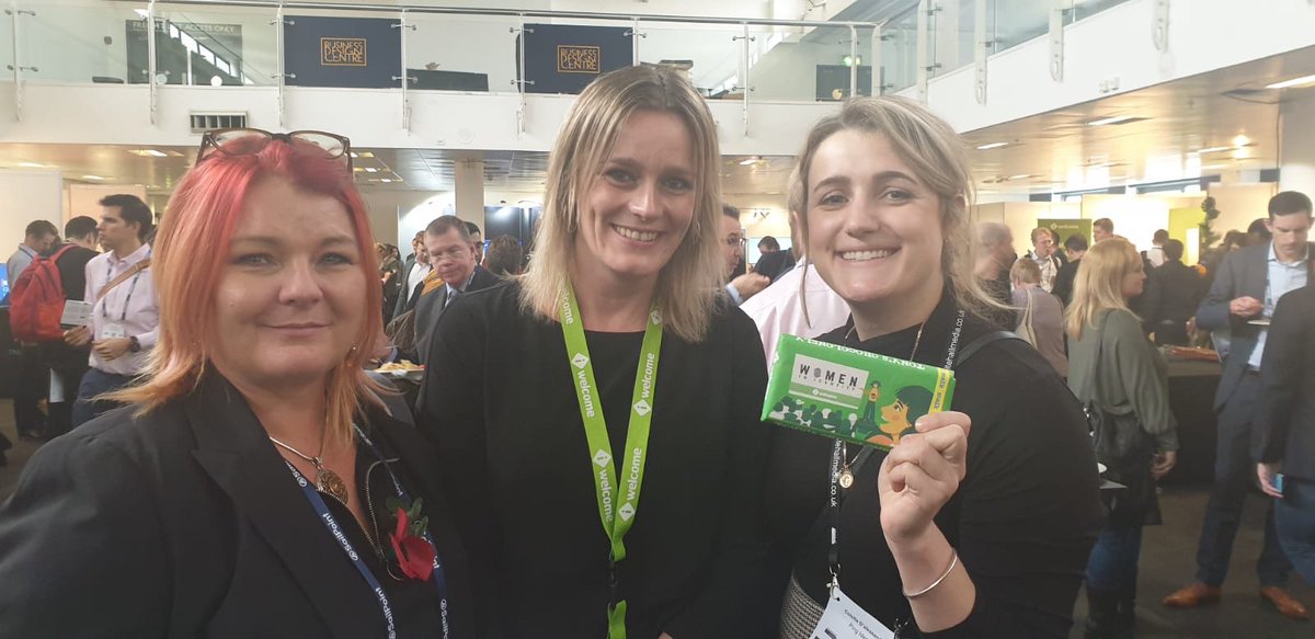 WomeninID's tweet photo. @colettelda and @EstherHW supporting #womeninID at #IDM Conference today!🙌🏾 #IDMNovember #diversity #powerfulwomen #digitalidentity https://t.co/rQgbIrQqYO