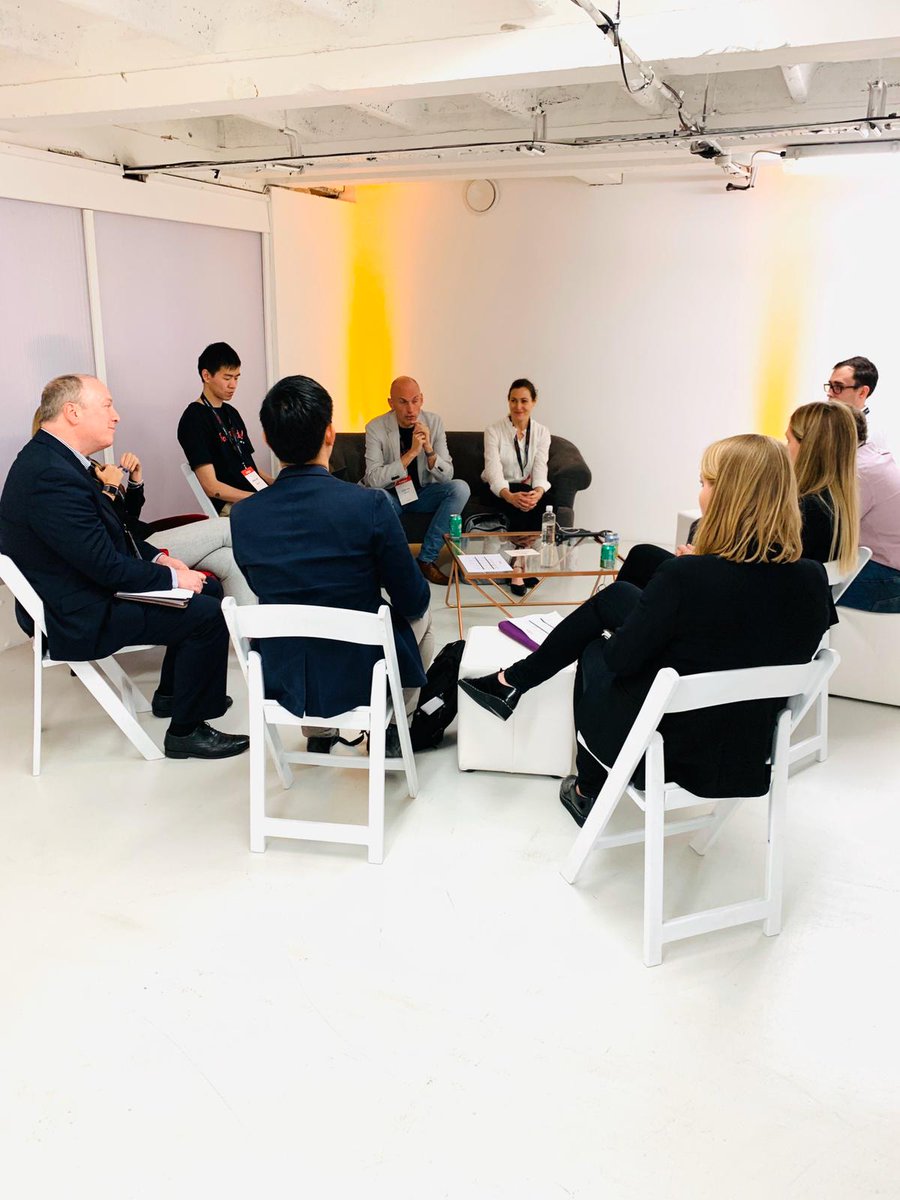 Foodbytes by Rabobank (@foodbytes) on Twitter photo Our Mentor Day continued with sessions on Legal (Dan Saunders & Jennifer Evans, <a href="/WFW_LLP/">Watson Farley & Williams</a>), Go-To-Market (Louise Pilkington, <a href="/compassgroupuk/">Compass Group UK & I</a>), Consumer Trends (Cyrille Filott, <a href="/Rabobank/">Rabobank</a>), PR & Social Media (Melanie Rawlings, @MRAWComms; Holley Atkinson) #foodbytes Our Mentor Day continued with sessions on Legal (Dan Saunders & Jennifer Evans, <a href="/WFW_LLP/">Watson Farley & Williams</a>), Go-To-Market (Louise Pilkington, <a href="/compassgroupuk/">Compass Group UK & I</a>), Consumer Trends (Cyrille Filott, <a href="/Rabobank/">Rabobank</a>), PR & Social Media (Melanie Rawlings, @MRAWComms; Holley Atkinson) #foodbytes