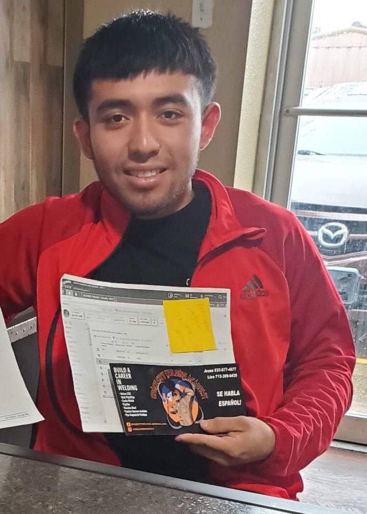 TrojanU_SHHS's tweet photo. COLLEGE ACCEPTANCE!
🚨🚨SPACE CITY WELDING ACADEMY 🚨🚨
BIG Congratulations to Abel Rocha 💥WINNER💥 First EVER Scholarship for high school students!!!
#SPACECITYWELDERS
#FUTUREWELDER
#FIRSTofMANY
#BURN2LEARN🔥👨🏼🚀🤟🏼👨🏼🏭🔥 https://t.co/1zXGsTv0f6