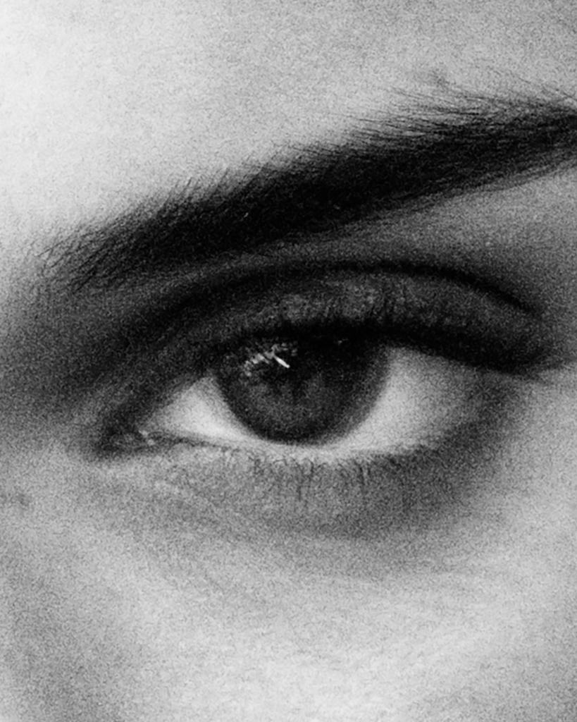 H&M Nederland tweet media